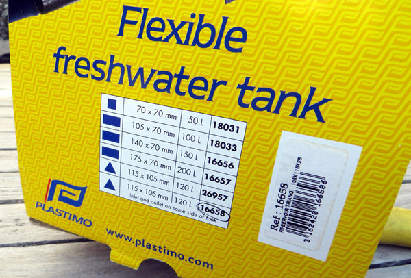 Trinkwassertank 120l NEU / flexibel / dreieckige Form / Plastimo / VERKAUFT !