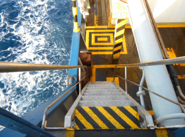 Offshore Support Vessel - large accomodation for 50 people - fuel transfer 850 cbm