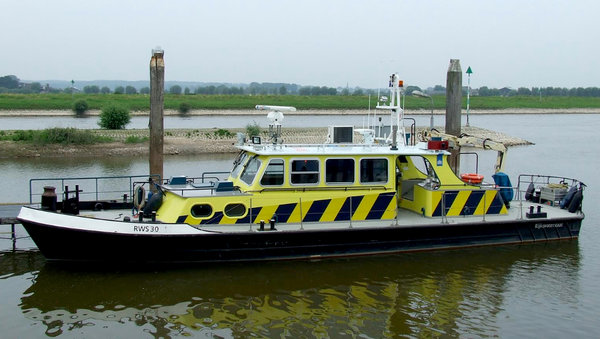 NEU:   Arbeitsboot - Patrouillenboot - ex Hafenbehörde Holland